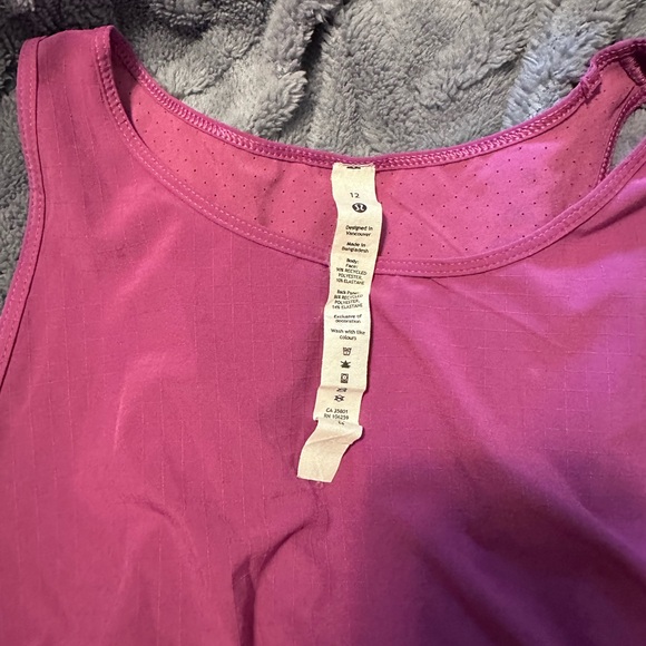 Lululemon Tank Top - Picture 4 of 4